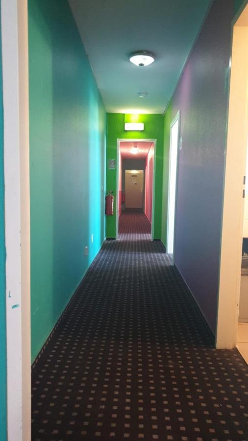 Isas Hostel Berlin Exterior photo